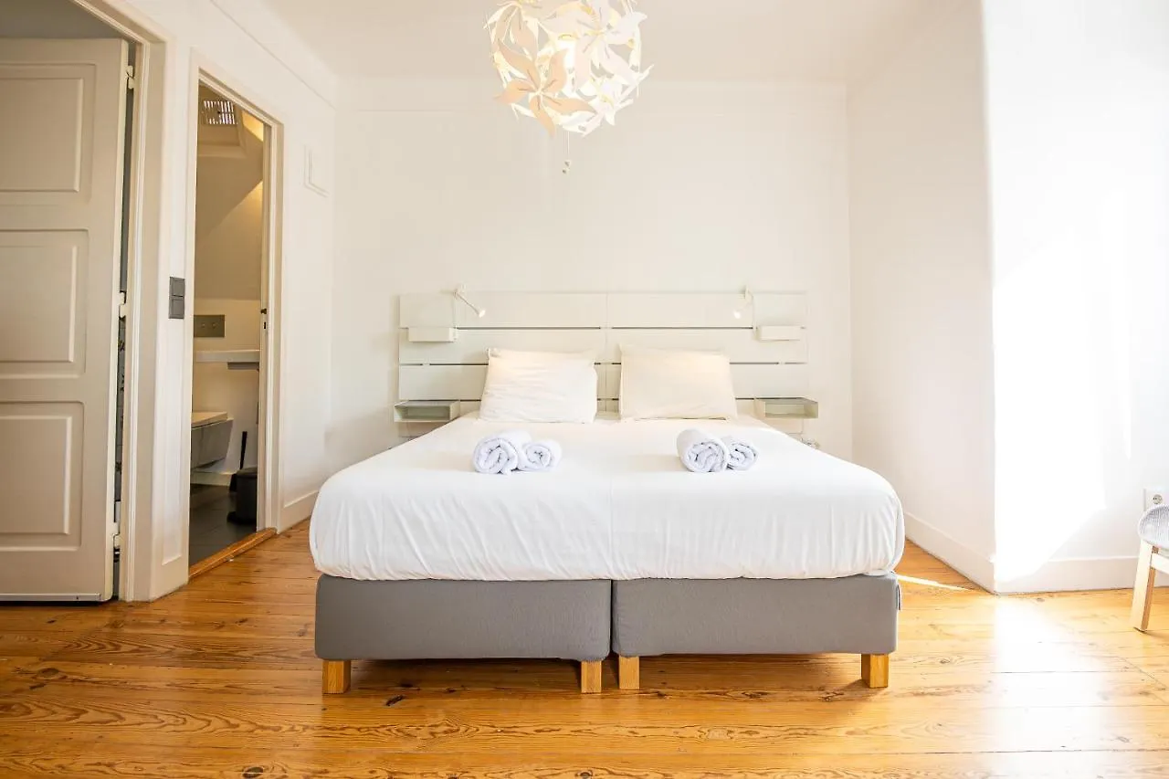 Vago Alcantara Suites Lisbon 0*,  Portugal